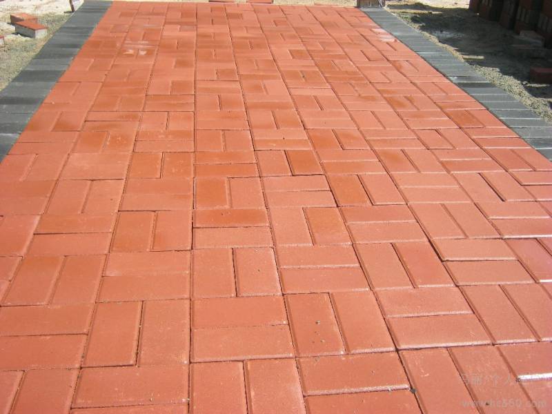 毕节黔西彩砖厂